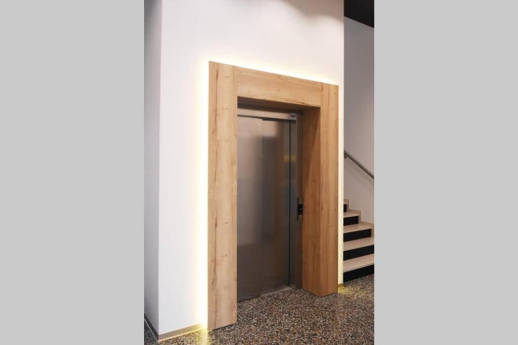 No.5 Apartment Загреб Екстериор снимка